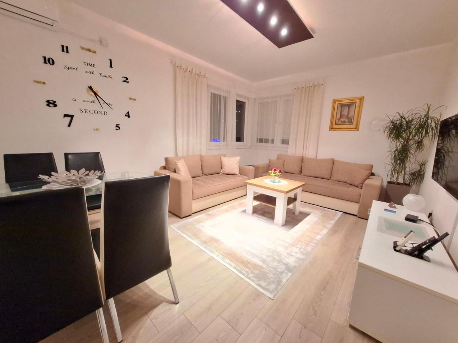 Address Apartment Sarajevo Eksteriør billede